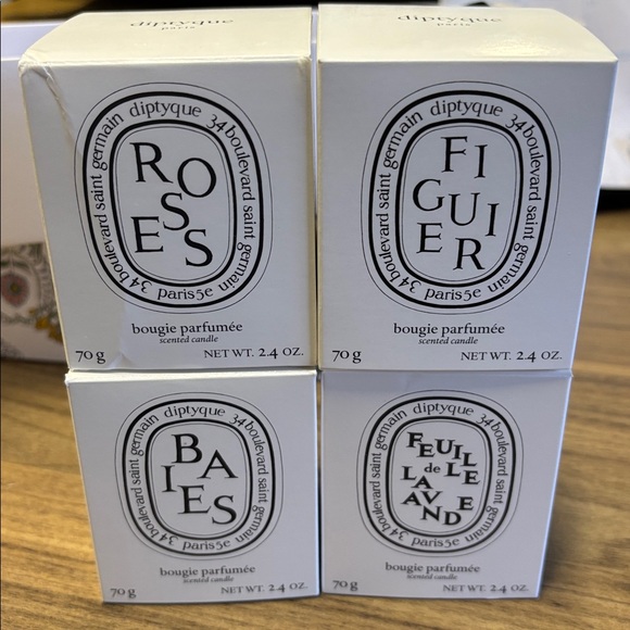 New! Diptyque Box Set of 4 scented Candles - Picture 2 of 9